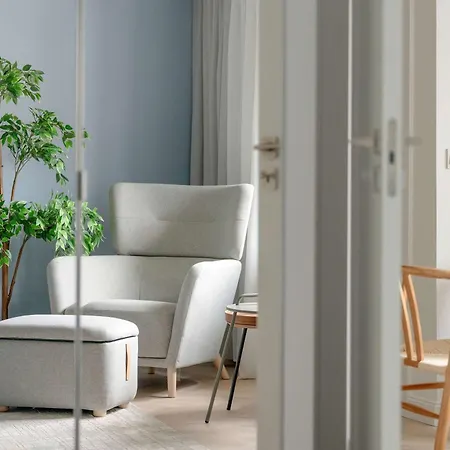 Apartament Przestronny Z Biurkiem W Centrum Poznania Blisko Rynku I Parku By Renters Poznań