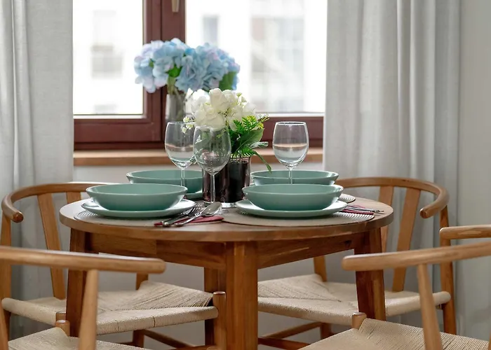 Apartmán Przestronny Z Biurkiem W Centrum Poznania Blisko Rynku I Parku By Renters