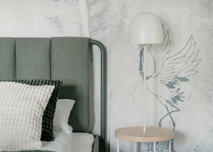 Przestronny Z Biurkiem W Centrum Poznania Blisko Rynku I Parku By Renters Apartmán *